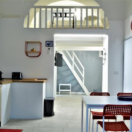 Dock33 - Comfort Loft In Catania Center Экстерьер фото