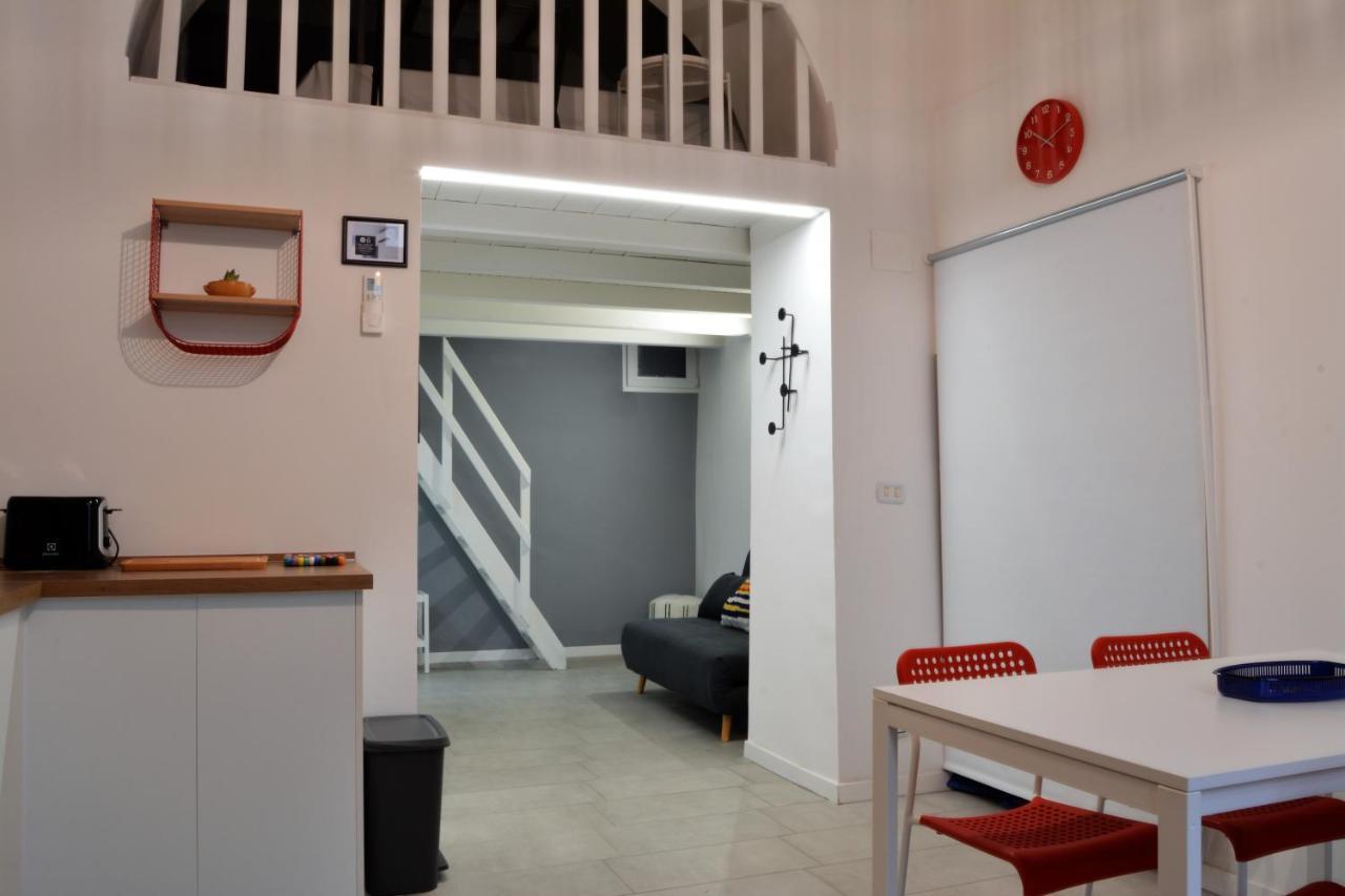 Dock33 - Comfort Loft In Catania Center Экстерьер фото